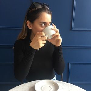 Meet your Posher, Chloe